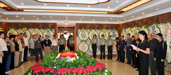 http://www.fayettefrontpage.com/uploadfile/2014/0909/20140909015835740.jpg