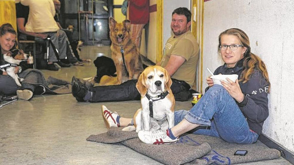 http://www.fayettefrontpage.com/uploadfile/2014/0912/20140912102109160.jpg