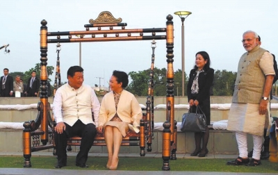 http://www.fayettefrontpage.com/uploadfile/2014/0919/20140919091121365.jpg