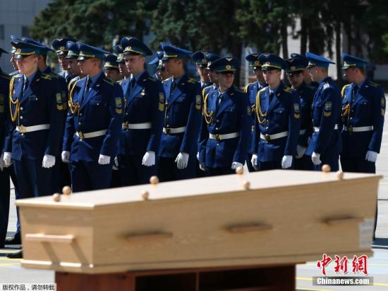 http://www.fayettefrontpage.com/uploadfile/2014/0919/20140919093034206.jpg