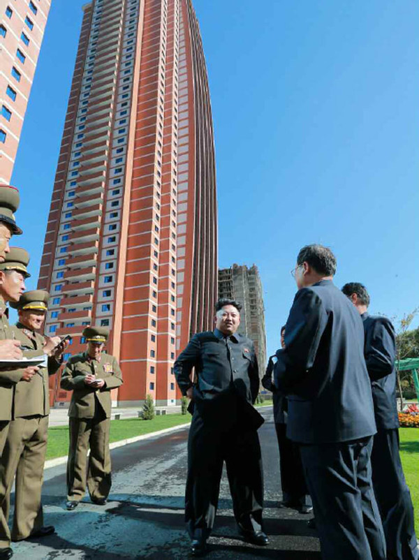 http://www.fayettefrontpage.com/uploadfile/2014/1017/20141017091202565.jpg