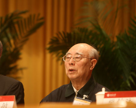 http://www.fayettefrontpage.com/uploadfile/2015/0109/20150109010307598.jpg