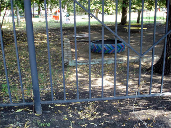 http://www.fayettefrontpage.com/uploadfile/2015/0910/20150910033722299.jpg
