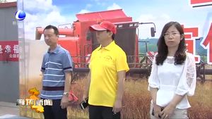 2018年全國農(nóng)機安全宣傳咨詢?nèi)眨ê颖狈謺觯┗顒釉谟狼蹇h舉行