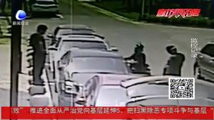 機(jī)動(dòng)車小區(qū)外被盜 白天作案太瘋狂