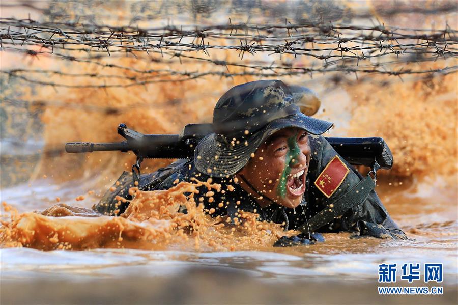 （澳門回歸20周年）（4）八一軍旗耀濠江——中國人民解放軍進(jìn)駐澳門20周年紀(jì)實(shí)