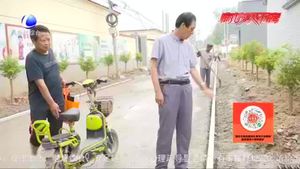 安次區(qū)仇莊鄉(xiāng)西尤莊村黨支部書(shū)記曹占軍：黨員就要起到先鋒模范作用