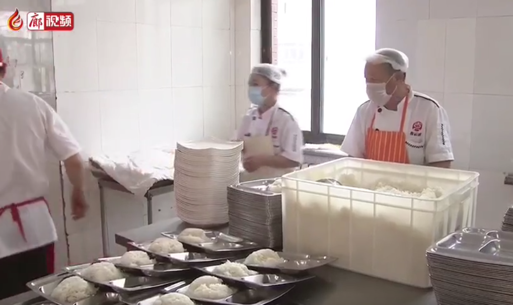 廊視頻 | 管道局中學(xué)疫情防控不放松呵護(hù)學(xué)生健康成長