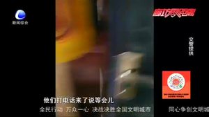 零距離·交通：貨車變‘客車’ 司機好心卻行為危險