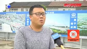 上跨鐵路橋引橋段光明東道北半幅場內(nèi)橋梁墩柱全部完成