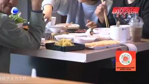“光盤行動”逐漸深入人心 文明用餐引領餐飲風尚