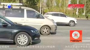 6座小客車塞11人 市交警一大隊查獲一輛超員車