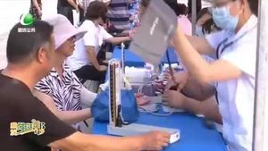 廊坊市人民醫(yī)院:醫(yī)師節(jié)義診服務暖民心